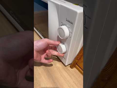 How to Use a Microwave Oven