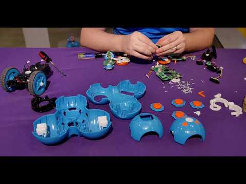 Dash Robot Take-Apart - Educator Moment