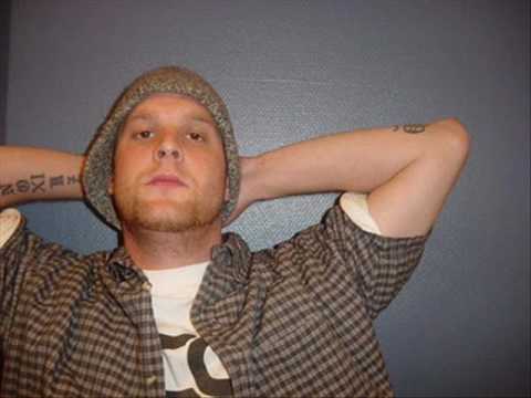 Leo ft Obnoxiuz - Toonland