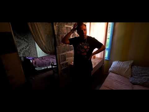 МЫ СОВЕРШИЛИ ОШИБКУ! ПОПАЛИ В ЛОВУШКУ МАНЬЯКА И НАШЛИ ЖЕРТВУ В ДОМЕ В ЛЕСУ. Часть 12