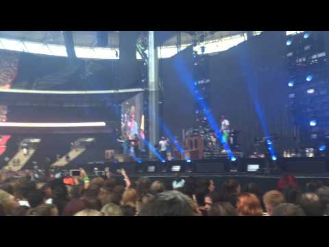 Rudimental - Never Let You Go (Ft Foy Vance) @ Wembley Stadium, London 11/07/2015