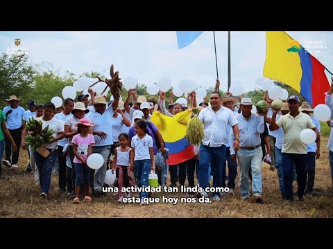 En Caimito, Sucre, entregamos el predio Villa Dolores.