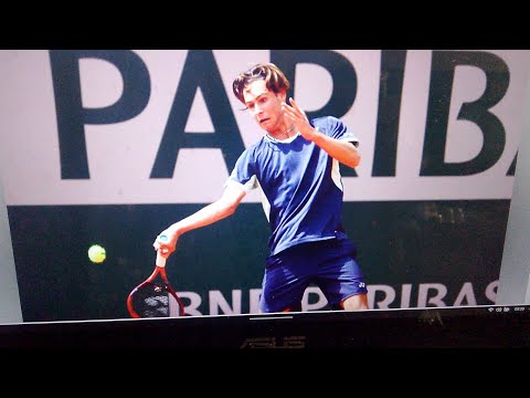 20250608 0758 Polak Alan Ważny i Fin Oskari Paldanius mistrzami juniorów na kortach Rolanda Garrosa