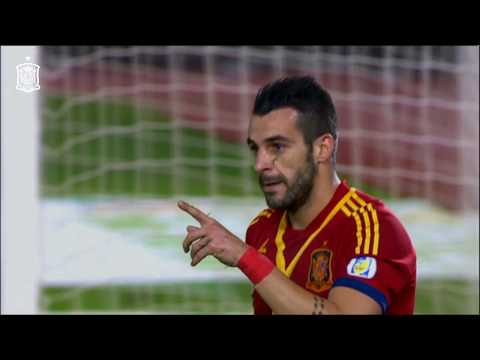 Álvaro Negredo cumple 33 años y lo celebramos con tres golazos