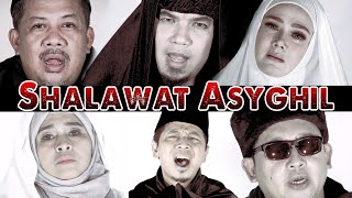 Download lagu SHALAWAT ASYGHIL - AHMAD DHANI, MULAN JAMEELA, FADLI ZON, NENO WARISMAN, FAHRI HAMZAH, SANG ALANG - mp3 Download lagu SHALAWAT ASYGHIL - AHMAD DHANI, MULAN JAMEELA, FADLI ZON, NENO WARISMAN, FAHRI HAMZAH, SANG ALANG - mp3