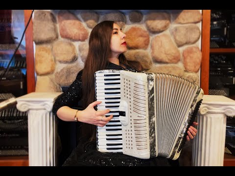 6037 - Silver Atlas Century Piano Accordion LM 41 120 $599