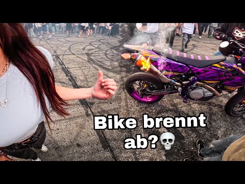 EVENT VOLLER VERRÜCKTER