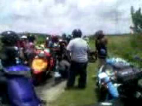 epenz-Mosuni Scoot clanz'up.3gp