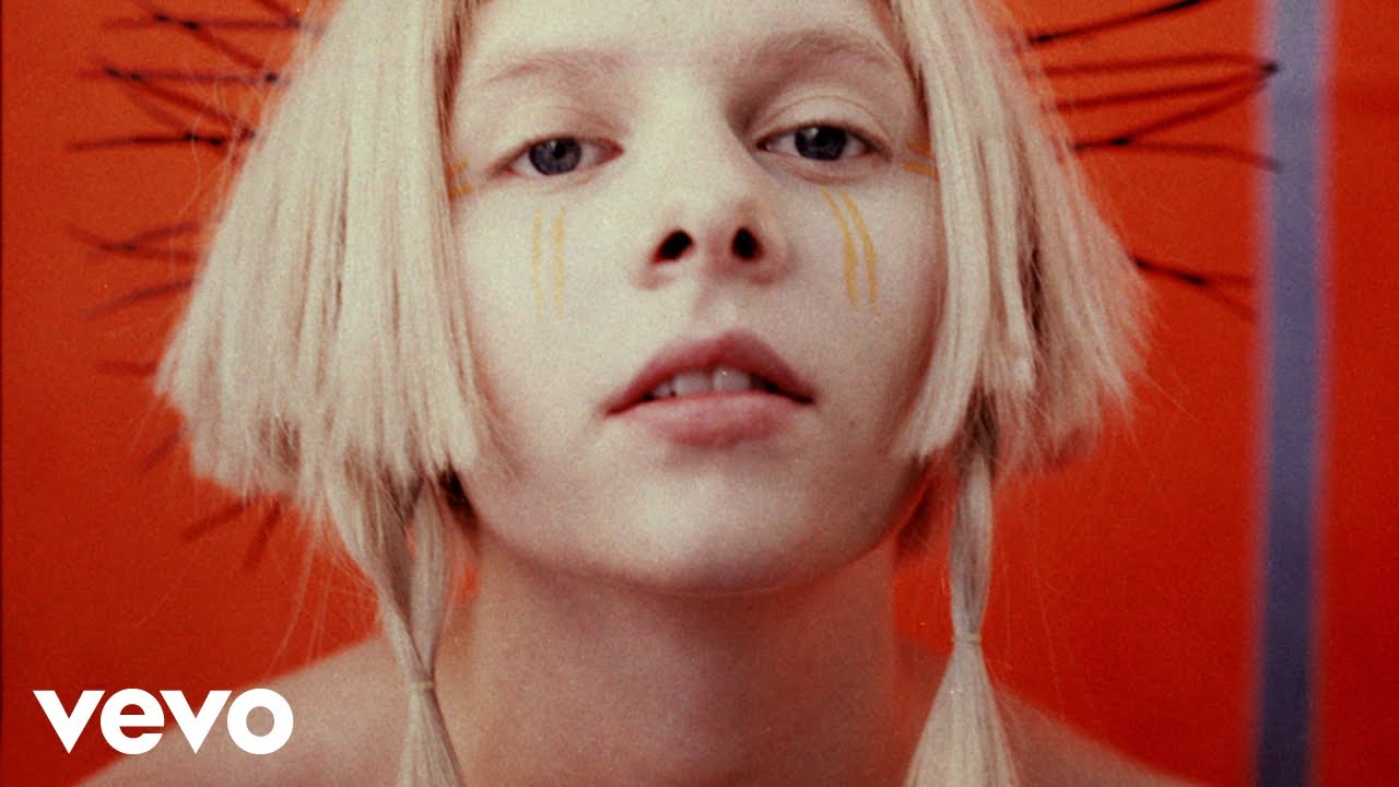 AURORA - Queendom (Audio)