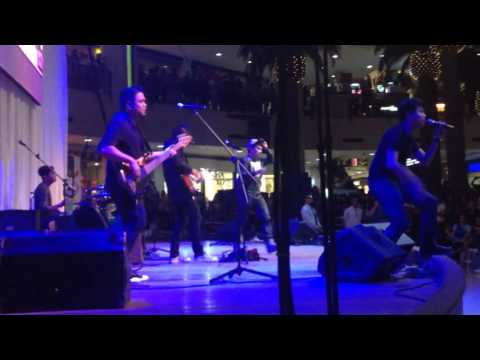 Pabili Po- Banda ni Kleggy ft Aikee at Market Market #Philpop2016