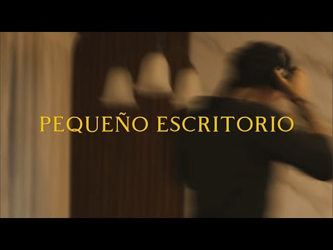 Joxue - PEQUEÑO ESCRITORIO (Lyric Video)