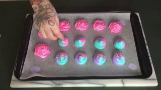 Unicorn Poop Meringues 🦄 // Piping Tutorial