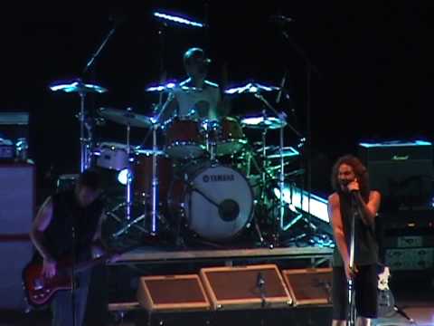 Pearl Jam - The Gorge 2006: 21.) Big Wave