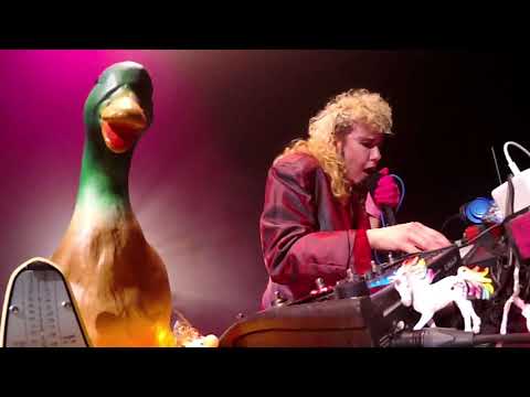 THORD1S - D1STHORT1ON 1