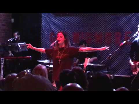 Gin Wigmore - New Rush (The Hollow) 12/9/16 (z)