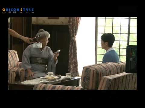 鶴瓶、お婆さん役で白戸家と初共演「正直ビックリ」 Video
