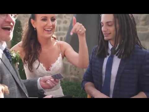 Close Up Magician - Oliver Parker video.