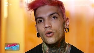 Francesca Fialdini racconta la storia di Gionny Scandal - La vita è una figata! 12/11/2017