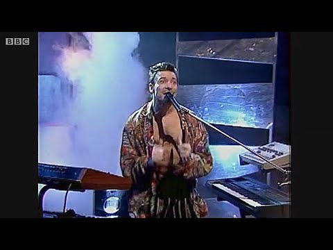 Guru Josh  - Infinity  - TOTP  - 1990