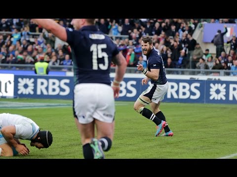 Sublime Hogg offload sets up Seymour try! | RBS 6 Nations
