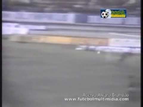 Isidoro   Santa Cruz 4x0 Bahia   Brasileiro 1981