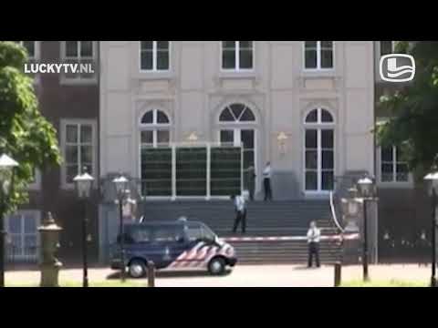 Willy en Max - Een drone bij het paleis | LUCKYTV (2015)