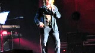 Tell me like it is- Mick Hucknall