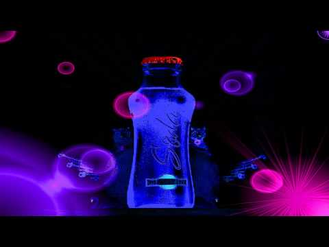 INTEGRALE MARTINI SODA - TROPHY BLUE REMIX  - "Viva La Vita"  SPOT TV ESTATE 2009 ♫ ♪♫ ♪