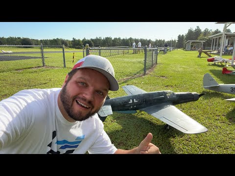 Motion RC is going live! The Chuck Yeager fly in Dunnellon Florida.￼