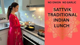 FOREIGNER Cooks Typical INDIAN LUNCH 🇮🇳