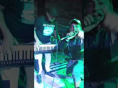 los pibes del barrio y fideo en  pico truncado santa cruz