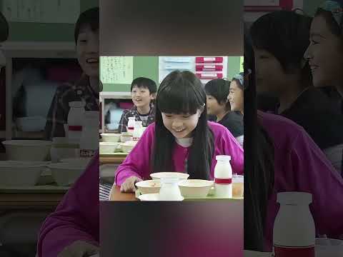 💔👩‍🍳 طردوها وشوّهوا سمعتها... فصنعت معجزة في مطبخ المدرسة! 🍽️✨