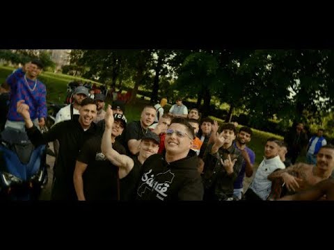 Helmi - MOTARD (Official Video)