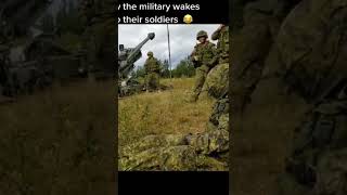 Download lagu alarm bangun tidur 😅 #funny  #hiburan #prank #military #soldier #tentara #alarm #ngakak  #lucu mp3