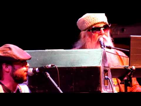 Leon Russell 8-11-12: Back to the Island