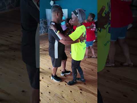 Steevo instructs Travellers & Guests at FitFever SALSOGA '25