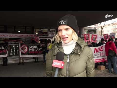 Protestowali przeciwko S7. "Nie chcemy drogi przecinającej nasze domy i miejscowości"