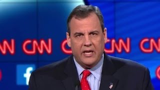 Chris Christie: The Chinese must rise up Against their Oligarchs!