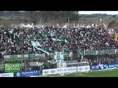 "Hinchada SPORTIVO BELGRANO vs Talleres en San Francisco 2012" Barra: Los Mismos de Siempre &bull; Club: Sportivo Belgrano