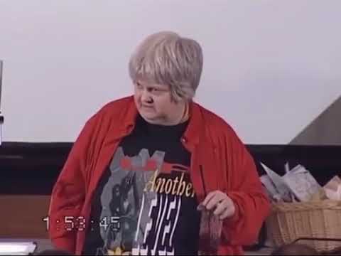 Warum ist der erste Kuss so wichtig? 🤪 #kiss #viral #psychology #couple #married #firstlove