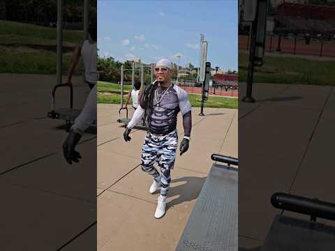 MELLE MEL SAGT, RAKIM SEI DIE BESTE RAP-DARBIETUNG ALLER ZEITEN @THEPODCASTWITHSOUL #shorts #sean...