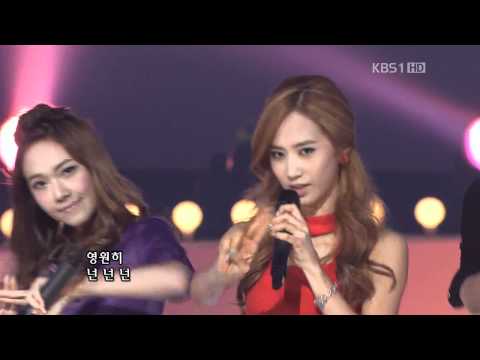 110511 Girls' Generation (SNSD) -  Hoot