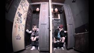 Monkey Safari - Revolver Sundays (Original Mix)