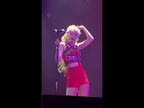 200308 EVERGLOW - Uptown Funk (Bruno Mars cover) (Mia focus)(Atlanta)