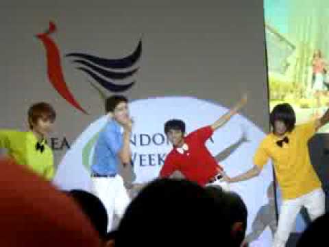 [KTO Jakarta 021011] FANCAM DANCE COVER COMPETITION NYE BOYS  SHY BOY