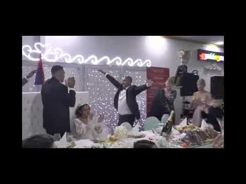 DAČA STANOJEVIĆ I MARIO ŠAMPION (Ork. Siniše Tufegdžić) - Mi smo srećan par Uzivo