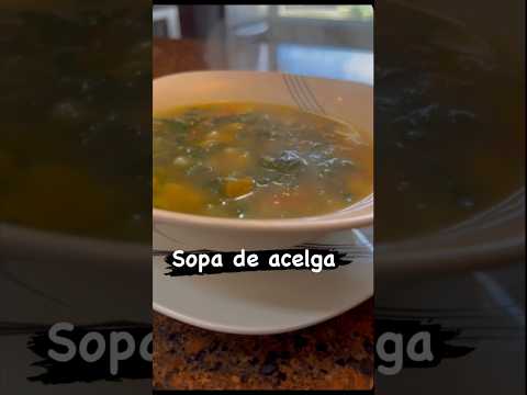Sopa de acelgas