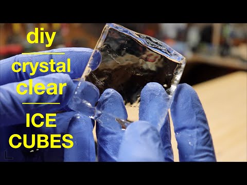 How To Make ● Crystal Clear Ice Cubes !