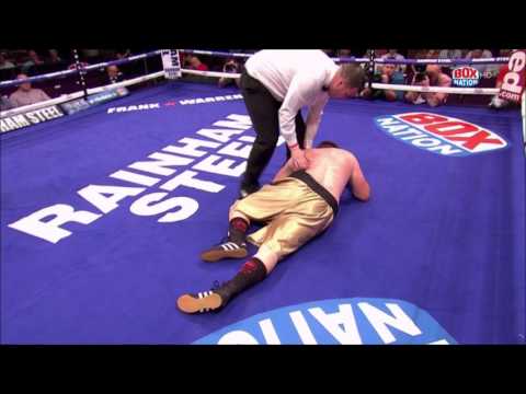 Heavyweight Alex Dickinson starts pro career with a bang!