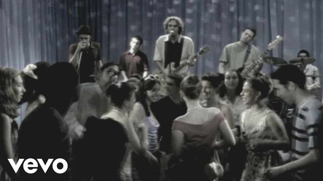 Los Hermanos - Anna Júlia (Video Clipe)